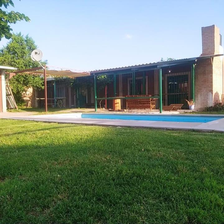 En Koslay Nalala Ivoque Con Piscina Climatizada * Juana Koslay