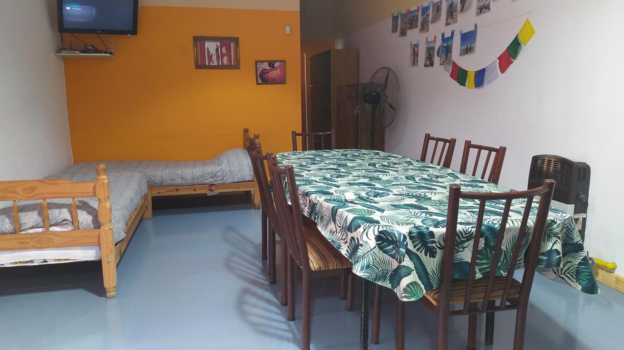 En Koslay Nalala Ivoque Con Piscina Climatizada Holiday home *