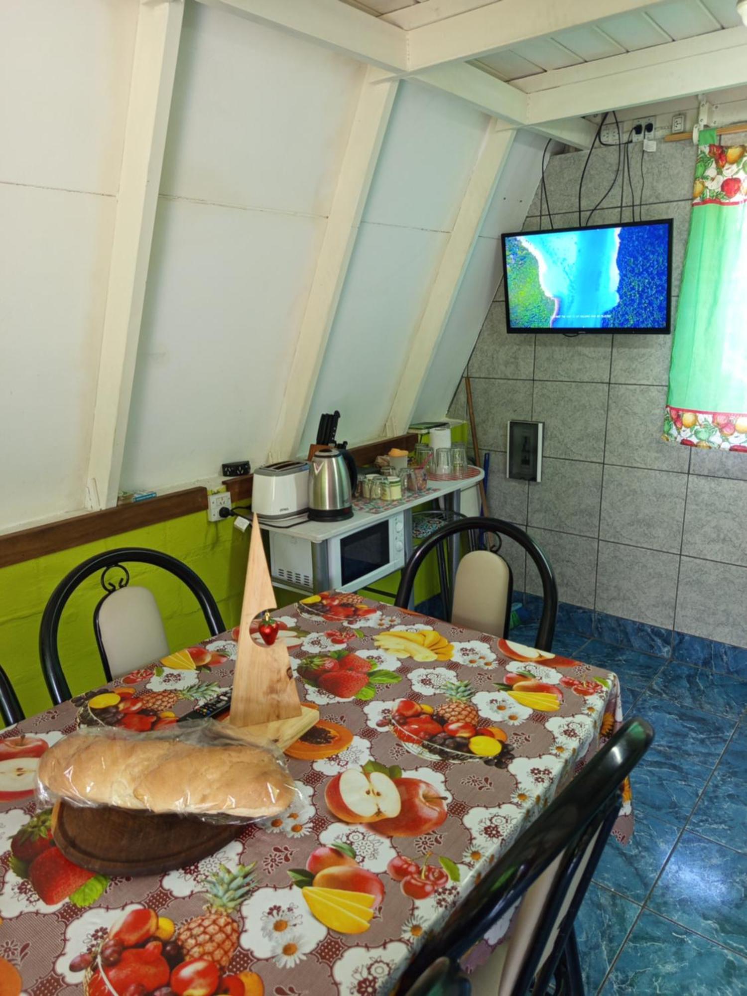 En Koslay Nalala Ivoque Con Piscina Climatizada Holiday home *
